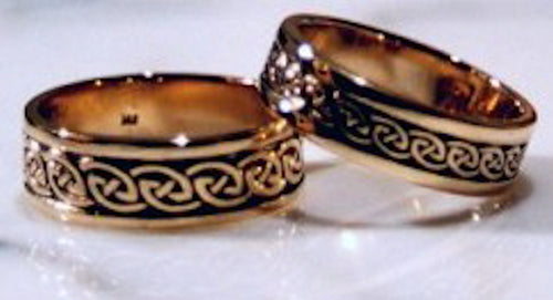 Na Mara in 14k gold